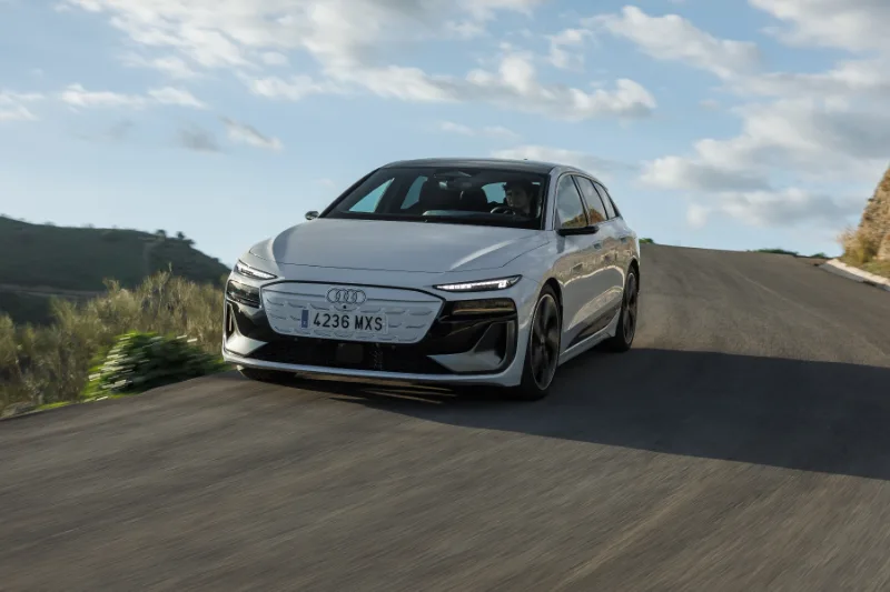 Audi A6 Avant e-tron 2