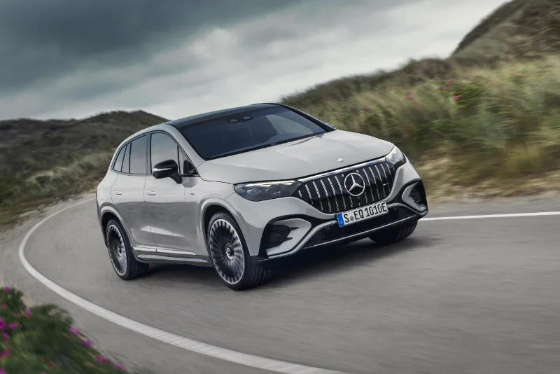 Mercedes-Benz AMG EQE SUV 2