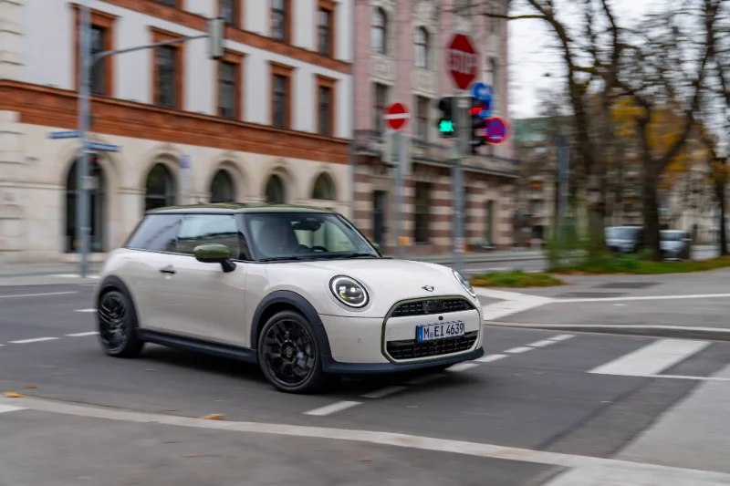 Mini Mini