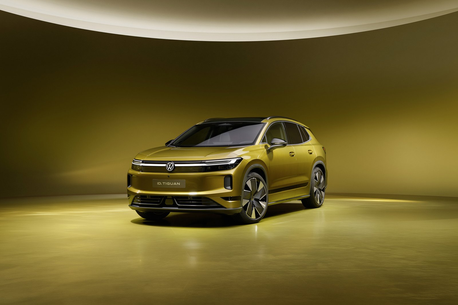 Adiós al ID.4: el nuevo Volkswagen ID. Tiguan llega con 600 km WLTP, maletero delantero y vuelta a los botones físicos